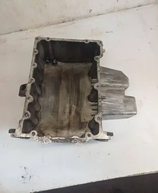 Skoda Roomster (5J) Oil sump 045103603D