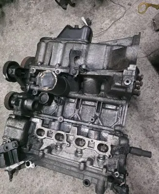 Nissan Micra Engine block