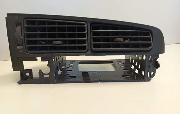 Volkswagen Golf III Dash center air vent grill 1H6819736 1H6819732