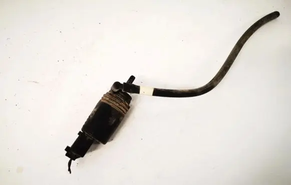 BMW 5 E60 E61 Windscreen/windshield washer pump 67128377612 6712-8377612