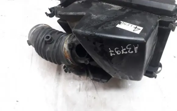 Mazda 5 Air filter box 4LF50