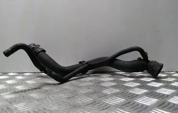 Volkswagen Golf V Engine coolant pipe/hose 1K0122101BG