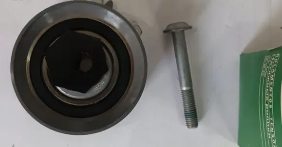 Volkswagen Transporter - Caravelle T5 Timing belt tensioner 074109243C
