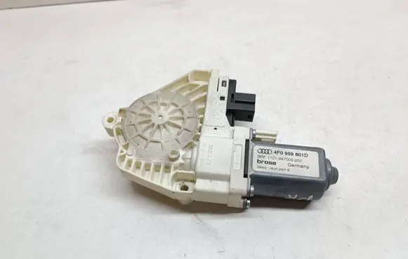 Audi A5 8T 8F Front door window regulator motor 4F0959801D