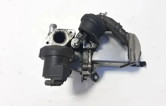 Volvo V40 EGR valve cooler P32203034 31422119