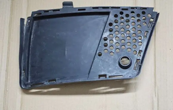 Front bumper lower grill