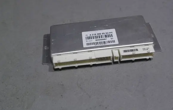 Mercedes-Benz CLS C218 X218 Suspension control unit/module A2189008903