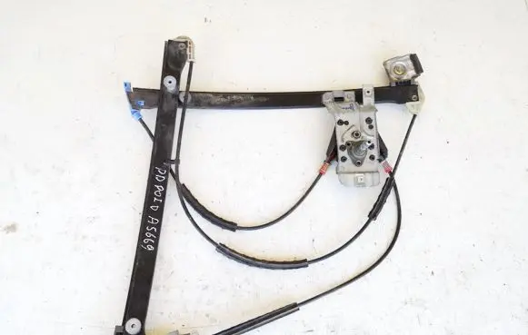 Volkswagen Polo II 86C 2F Sliding door window regulator with motor 6n3837402