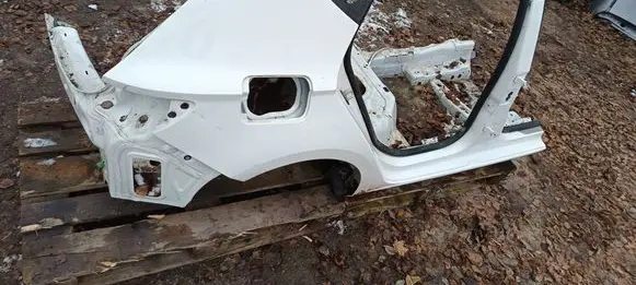 Seat Leon (5F) Rear quarter panel 