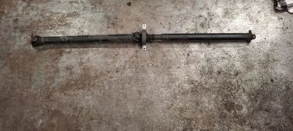 BMW 1 E81 E87 Drive shaft (set) 7537311