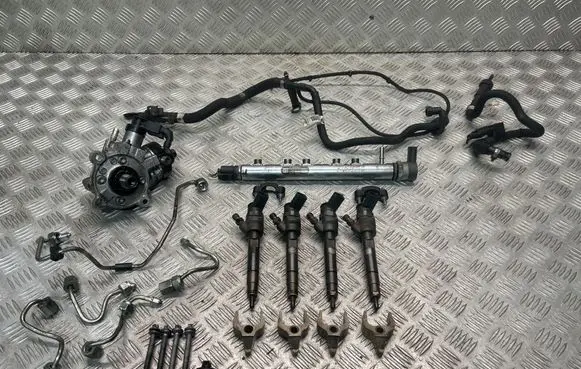 BMW 3 F30 F35 F31 Fuel injection system set 7823452 7809127 7798446