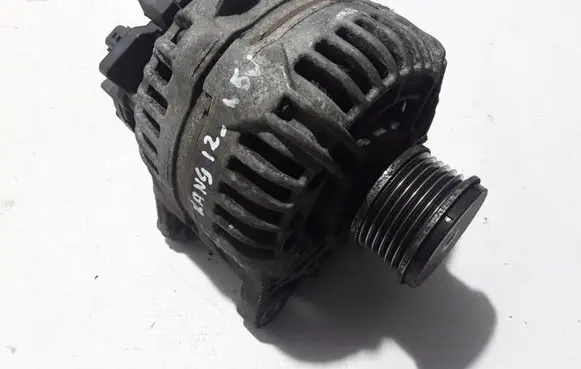 Renault Kangoo II Generator/alternator 8200660034