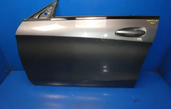 Mercedes-Benz CLA C117 X117 W117 Front door
