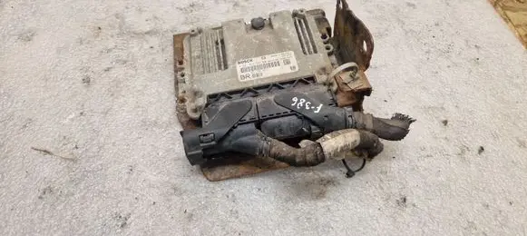 Opel Astra H Engine control unit/module 0281012549 55198922