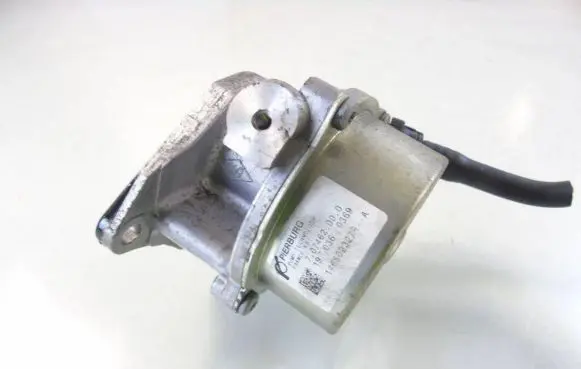 Vacuum pump