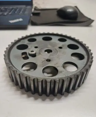 Volkswagen Polo V 6R Camshaft pulley/ VANOS 04L109105