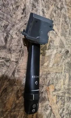 Volvo V70 Wiper control stalk 30669741