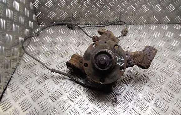 Audi A4 S4 B7 8E 8H Rear wheel hub