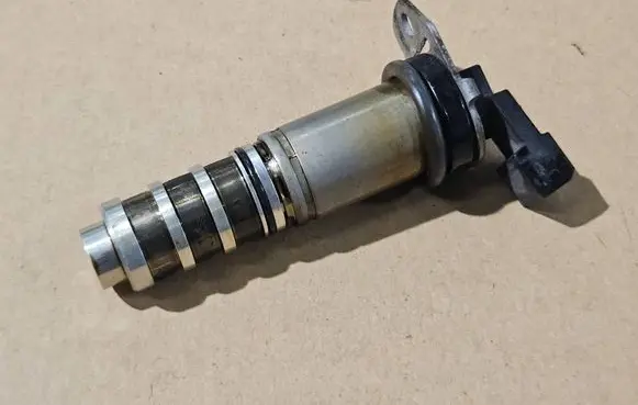 BMW X6 E71 Electromagnetic valve 8605123 13151880