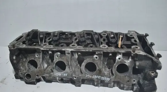 Volkswagen Golf VI Engine head 03F103373D