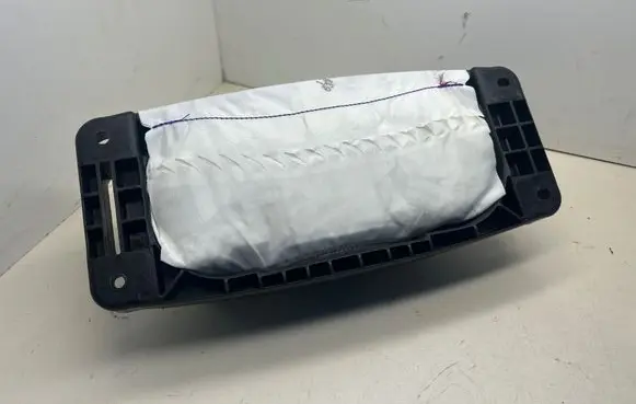 Mercedes-Benz GLA W156 Passenger airbag A1768600002 618237602 48713810700