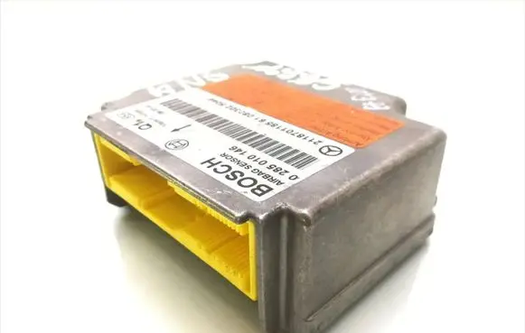 Mercedes-Benz E W211 Airbag control unit/module 2118701185 0285010146