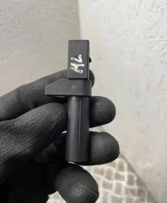 Mercedes-Benz ML W163 Crankshaft position sensor 987066464