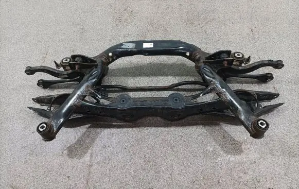 Skoda Superb B8 (3V) Front subframe 5Q0505235J