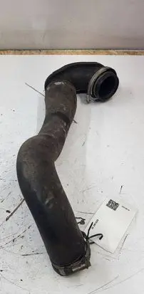 Opel Insignia A Intercooler hose/pipe VRBF20609
