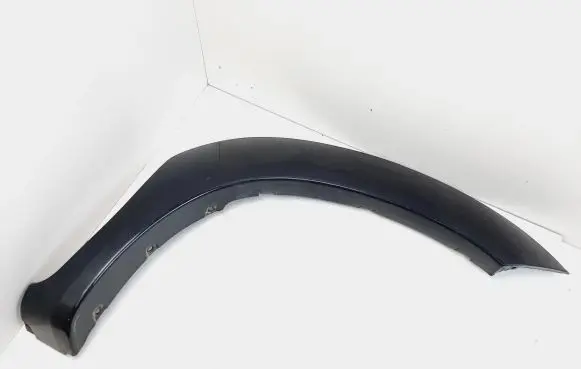 Toyota Hilux (AN10, AN20, AN30) Front arch trim 538470K020