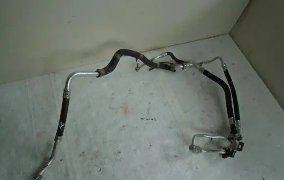 Jeep Compass Air conditioning (A/C) pipe/hose 521139130