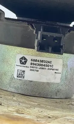 Dodge Durango Front door speaker 68043032AC 8943004501C
