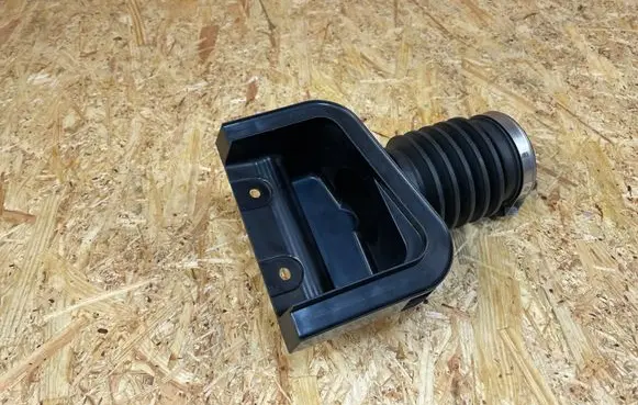 Honda CR-V Air intake duct part 172535TZH00