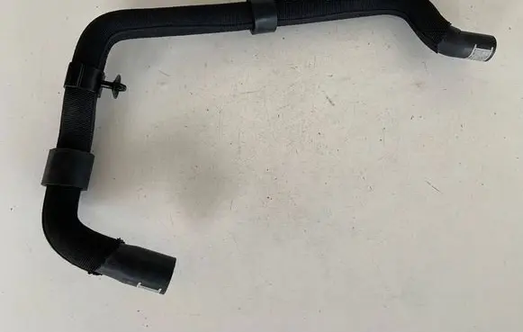 Audi A6 S6 C7 4G Engine coolant pipe/hose 4G0145923C
