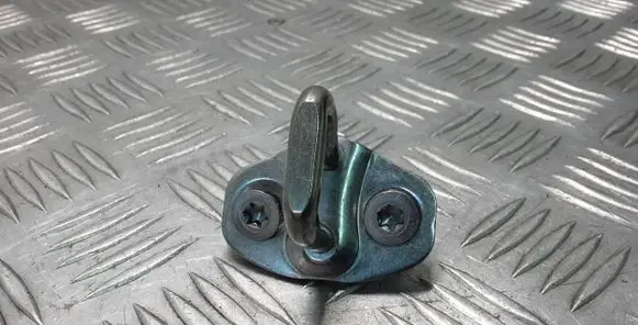 Land Rover Range Rover L405 Rear door lock loop/hook striker 