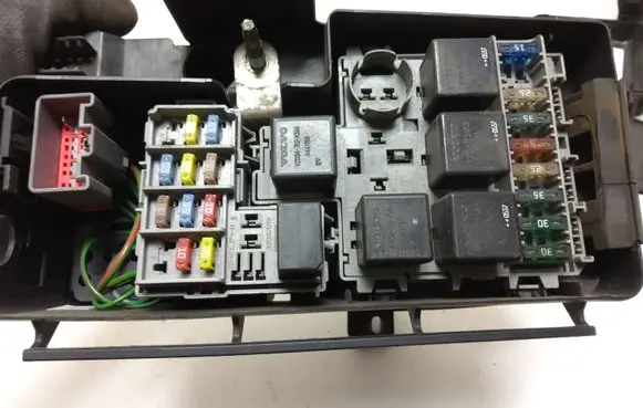 Volvo S60 Fuse box set 30728132D