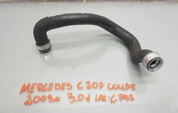 Mercedes-Benz CLK C207 A207 Engine coolant pipe/hose A2045012982