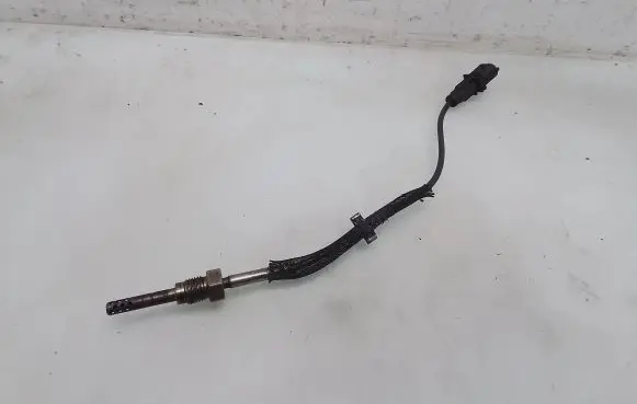 Opel Zafira B Exhaust gas temperature sensor 55355404