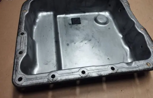 Chevrolet Tahoe Oil sump 