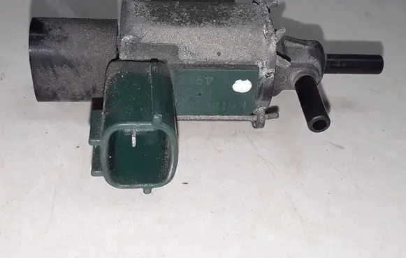 Mazda 6 Turbo solenoid valve K5T46593 RF5D4913 4913