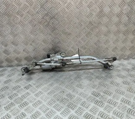 Volvo XC40 Front wiper linkage and motor 32828140 32328140