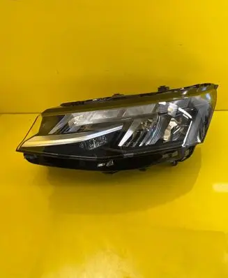 Volkswagen Multivan T7 Headlight/headlamp 7T1941035AE
