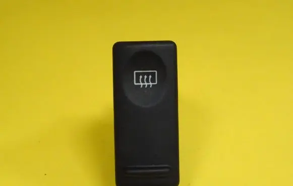 Windscreen/window heater switch