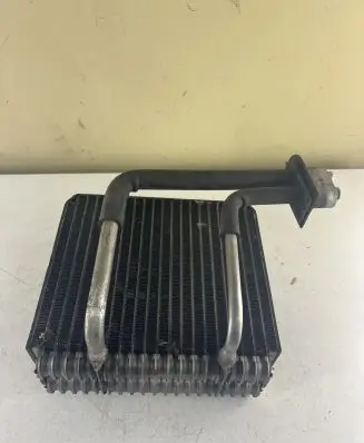 Air conditioning (A/C) radiator (interior)