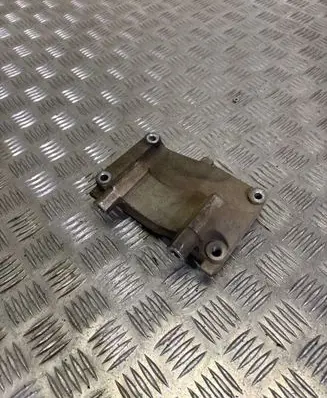 Mercedes-Benz Sprinter W906 A/C compressor mount bracket A6512340139