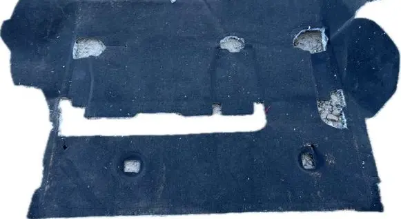 Cadillac Escalade IV Front floor carpet liner 22885607