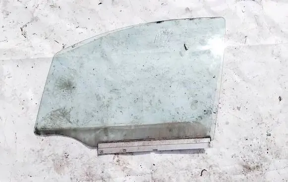 Opel Zafira A Front door window glass four-door 43r007023 43r-007023