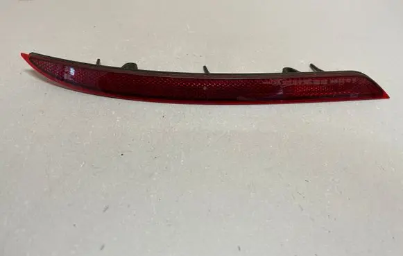 Rear tail light reflector