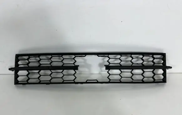 Skoda Octavia Mk3 (5E) Front bumper lower grill 5E0853677G 3200010111404163