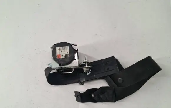 Opel Zafira B Front seatbelt 560834901
